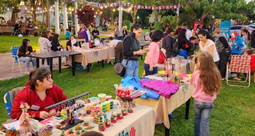 Feria emprendedora, muestreo Super Arte y campaña “Mas luces, menos ruidos”