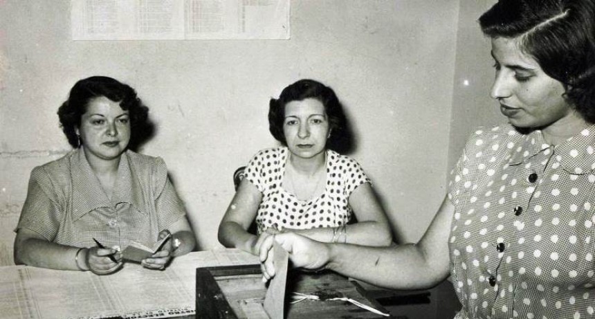 Insfrán conmemoró los 72 años del primer voto femenino