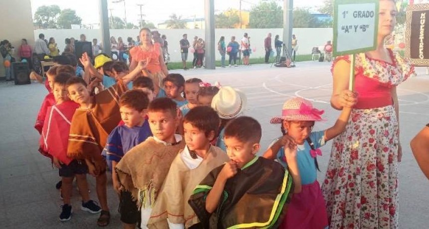 En el Día de la Tradición, celebraron gala folklórica