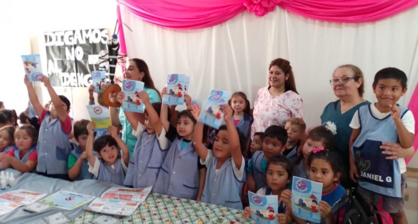 Centro de salud San Antonio: dio una charla de prevención sobre el dengue en el JIN Nº 12