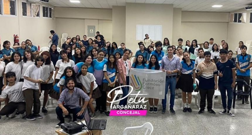 Desde la Fundación Formosa Crece continuamos con las charlas de Orientación Vocacional