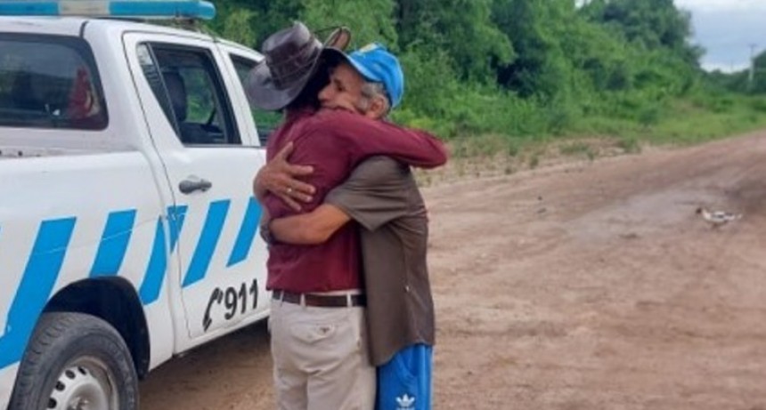 Buscaba a su hermano que no veía hace años y la Policía lo ayudó a encontrarlo