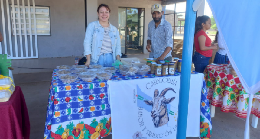EL CHORRO: EXITOSA FERIA DEL INSTITUTO DE EDUCACIÓN SUPERIOR INTERCULTURAL BILINGUE