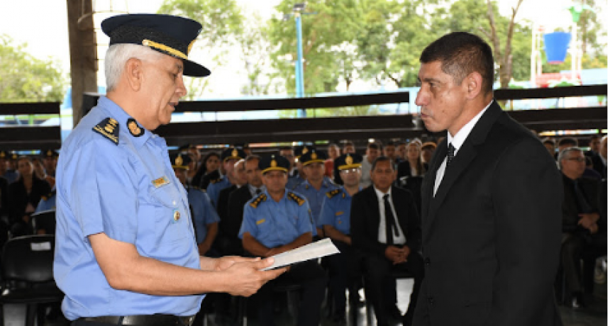 Policías que pasaron a retiro recibieron sus fojas de servicio