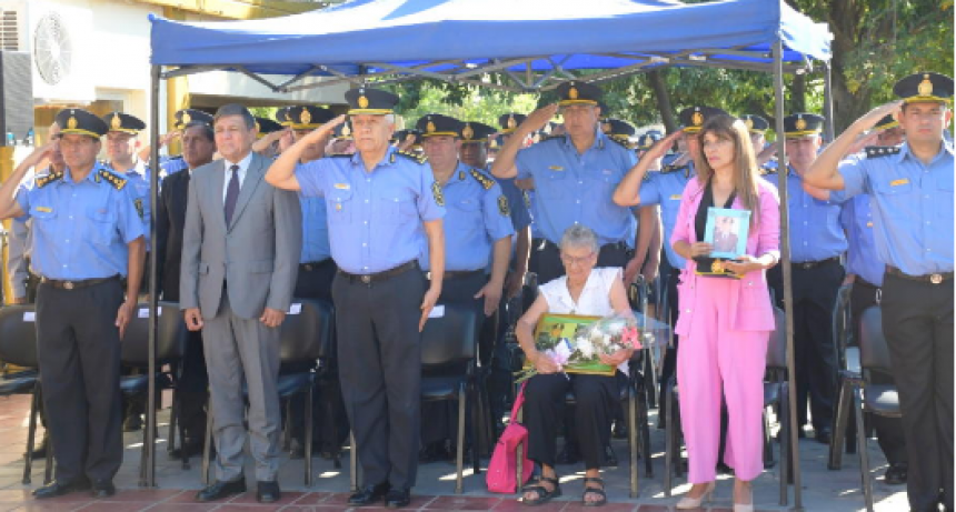 Emotiva ceremonia a 14 años del fallecimiento del Subcomisario Eber Falcón