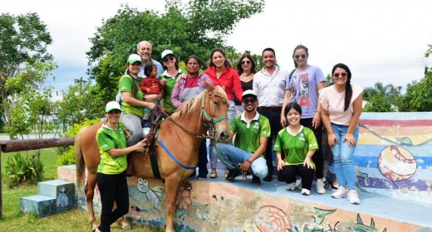 Alumnos de Pozo del Tigre participaron por primera vez del Programa de Equinoterapia