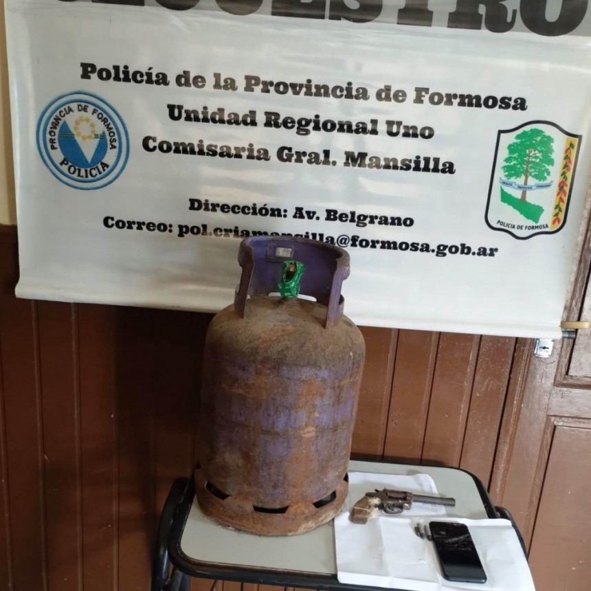 Detuvieron a un hombre y demoraron a una mujer por un ilícito en Mansilla