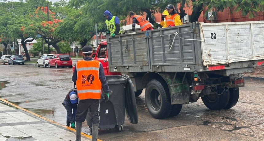 RÁPIDA INTERVENCIÓN DEL COMANDO DE EMERGENCIA DE LA MUNICIPALIDAD PARA ATENUAR LOS EFECTOS DE LA TORMENTA