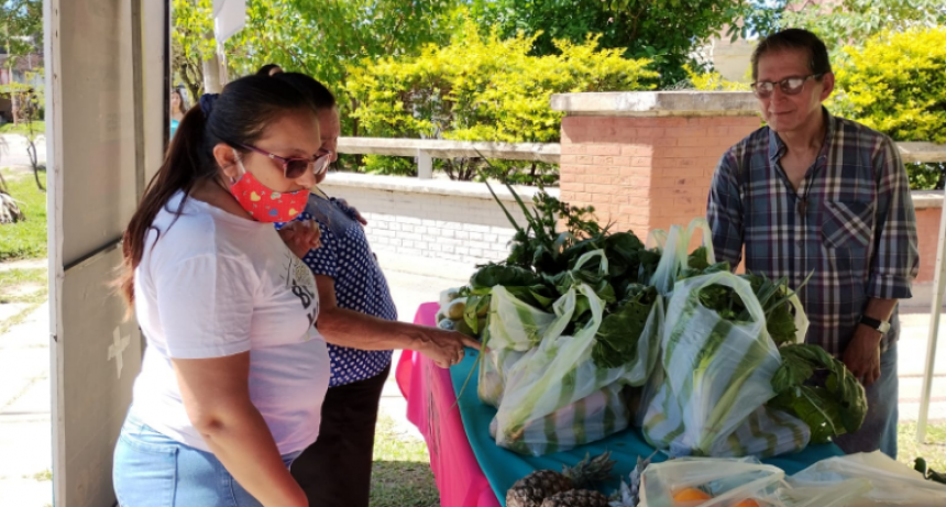 Este martes bolsones saludables en tres puntos de venta
