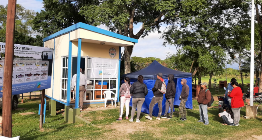 Herradura: En casilla info-turística se pueden gestionar licencias de pesca y otros trámites