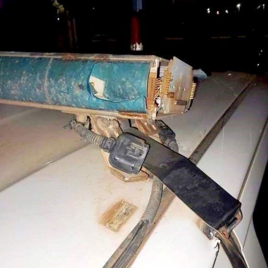 Robaron una moto, rompieron un patrullero y terminaron en la Comisaría