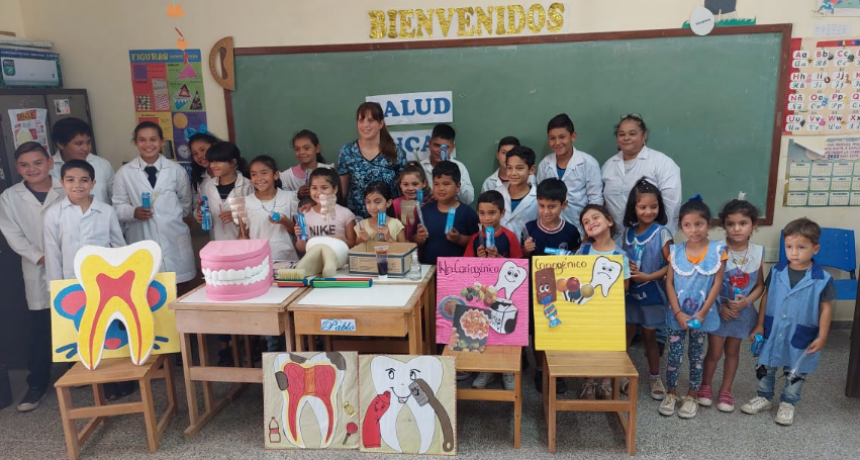 En las escuelas primarias y jardines de infantes continúan las charlas para promover el cuidado de la salud bucal