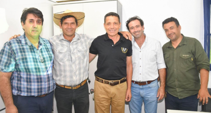 Agustín, un paippero que “con mucho esfuerzo” se recibió en el Instituto Universitario de Formosa