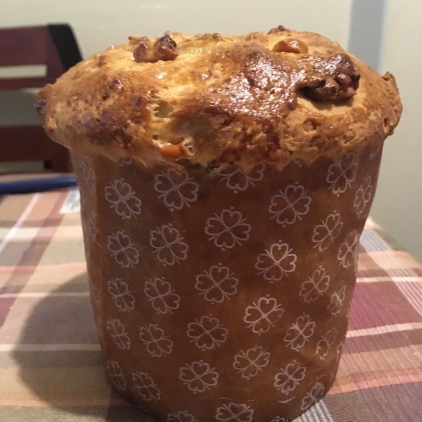 La Asociación Civil Unidad, Esfuerzo y Trabajo inició con la tradicional elaboración de pan dulce