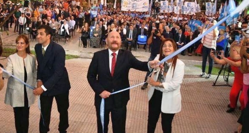 En el día del médico se hace referencia a la relación con los pacientes y la humanización de la medicina