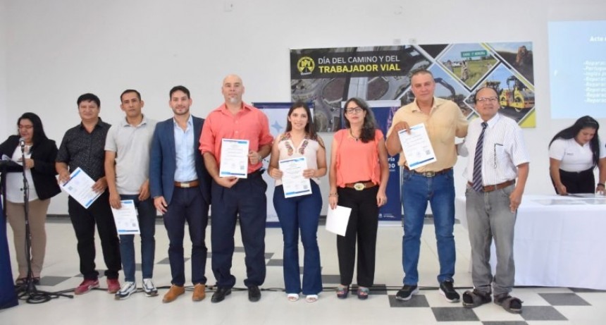 La Subsecretaría de Empleo entregó más de 150 certificados de capacitaciones laborales
