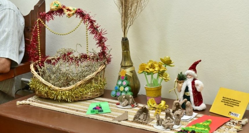 Atractivo taller sobre armado de pesebres y arbolitos de Navidad