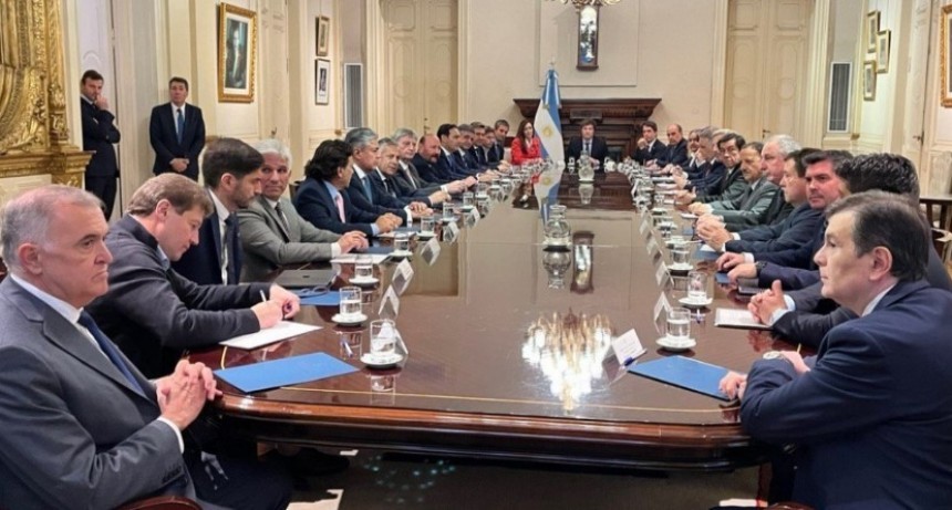Insfrán y la Liga de Gobernadores rechazaron la restitución del Impuesto a las Ganancias