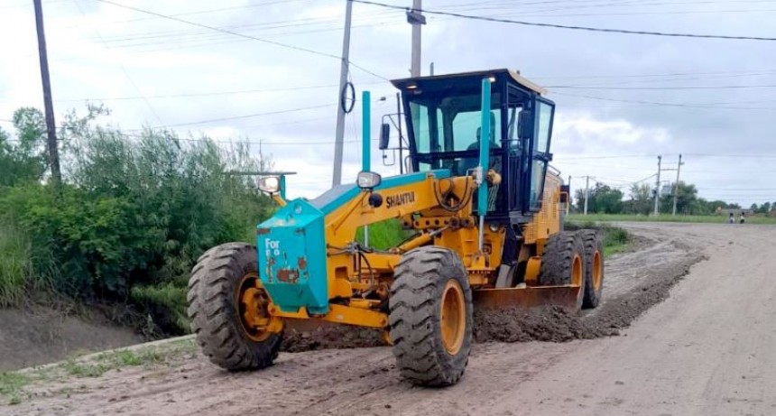 Cuneteo y limpieza general encabezaron este jueves el plan de trabajos de la comuna