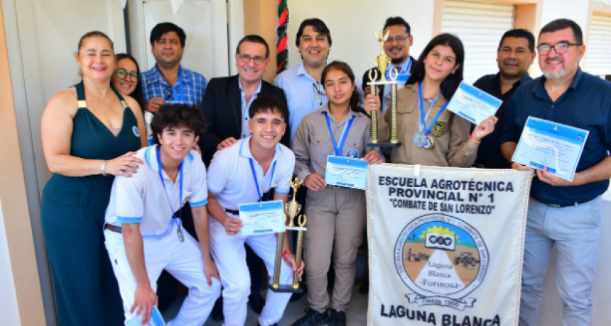 Educación distinguió a alumnos de escuelas técnicas por trabajos presentados en la instancia nacional de Feria de Ciencias