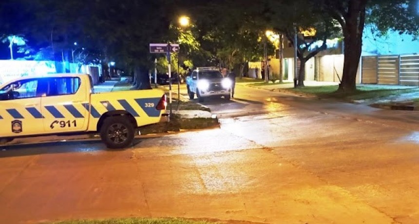 El conductor de una camioneta sufrió un paro cardiaco, atropelló un auto y falleció