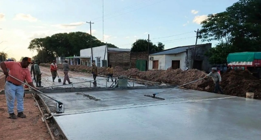 Vialidad Provincial continúa trabajando en la duplicación de calzada en Villafañe