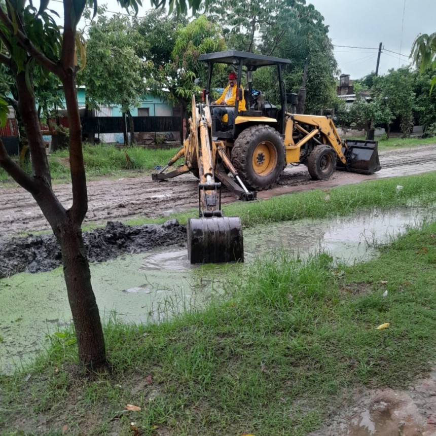 La Municipalidad trabajo en distintos sectores para mitigar anegamientos durante la lluvia del jueves