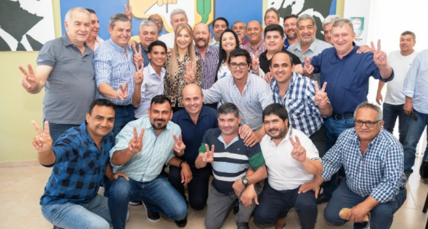“Encuentro de la Unidad”: El gobernador Insfrán compartió almuerzo con legisladores e intendentes