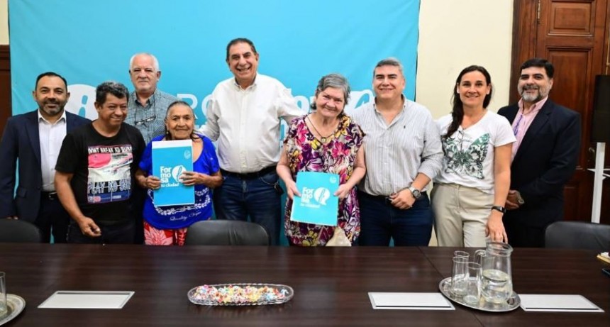 EL INTENDENTE JOFRÉ FIRMÓ ESCRITURAS TRASLATIVAS DE DOMINIO QUE BENEFICIAN A VECINOS DE LA CIUDAD